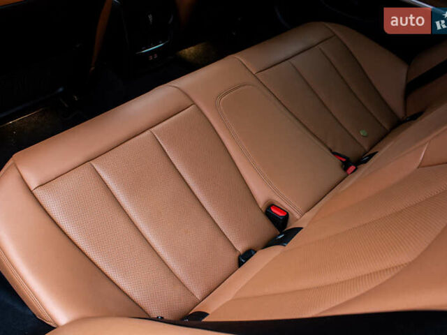 Черный БМВ 3 Серия, объемом двигателя 2 л и пробегом 6 тыс. км за 37800 $, фото 39 на Automoto.ua