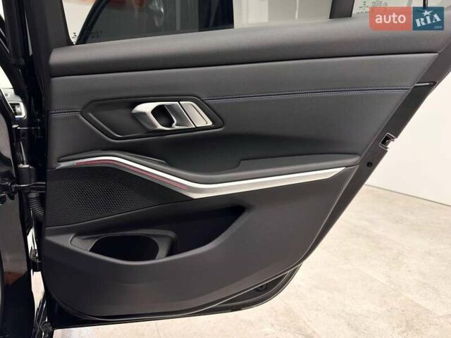 Черный БМВ 3 Серия, объемом двигателя 2 л и пробегом 12 тыс. км за 49999 $, фото 49 на Automoto.ua