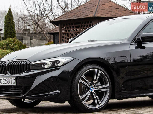 Черный БМВ 3 Серия, объемом двигателя 2 л и пробегом 6 тыс. км за 37800 $, фото 9 на Automoto.ua