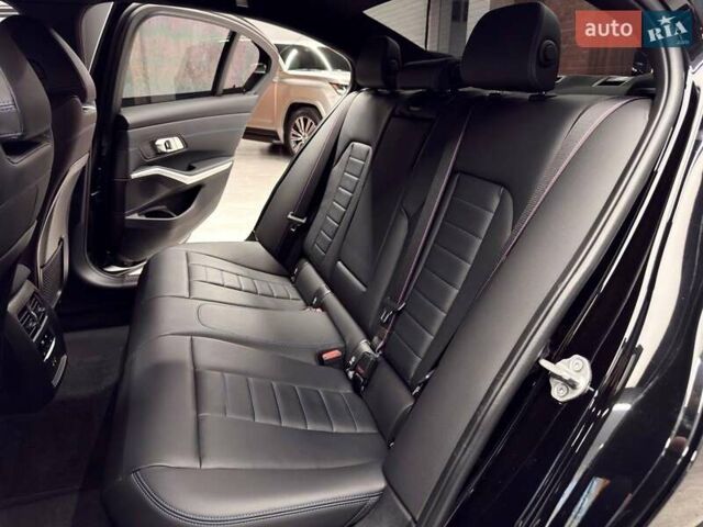 Черный БМВ 3 Серия, объемом двигателя 2 л и пробегом 12 тыс. км за 49999 $, фото 47 на Automoto.ua