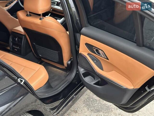 Черный БМВ 3 Серия, объемом двигателя 2 л и пробегом 3 тыс. км за 38700 $, фото 13 на Automoto.ua
