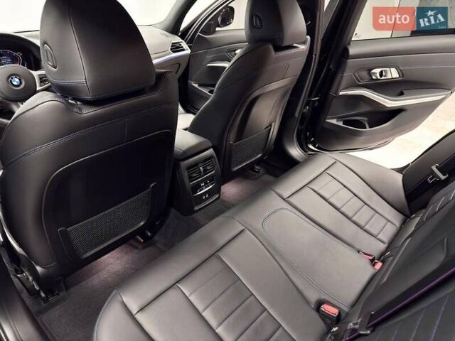 Черный БМВ 3 Серия, объемом двигателя 2 л и пробегом 12 тыс. км за 49999 $, фото 45 на Automoto.ua