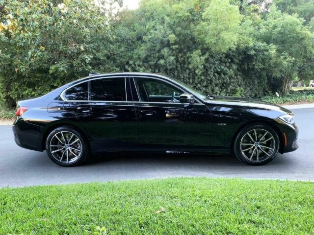 БМВ 3 Серія 2022 у Ужгороді на Automoto.ua Чорний БМВ 3 Серія, об'ємом двигуна 2 л та пробігом 30 тис. км за 20300 $, фото 7 на Automoto.ua