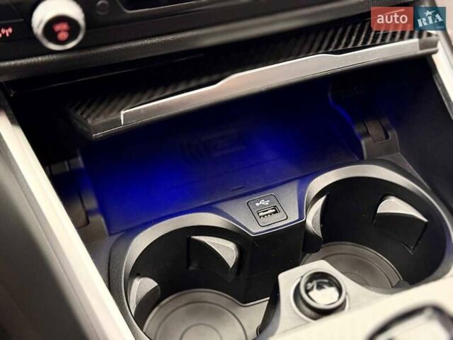 Черный БМВ 3 Серия, объемом двигателя 2 л и пробегом 12 тыс. км за 49999 $, фото 28 на Automoto.ua