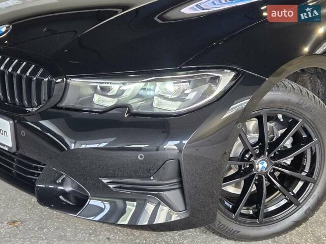 Черный БМВ 3 Серия, объемом двигателя 2 л и пробегом 3 тыс. км за 38700 $, фото 7 на Automoto.ua