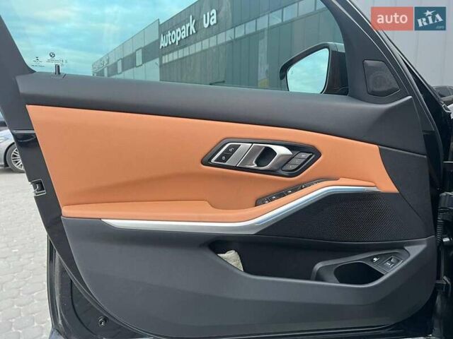 Чорний БМВ 3 Серія, об'ємом двигуна 2 л та пробігом 6 тис. км за 39190 $, фото 14 на Automoto.ua