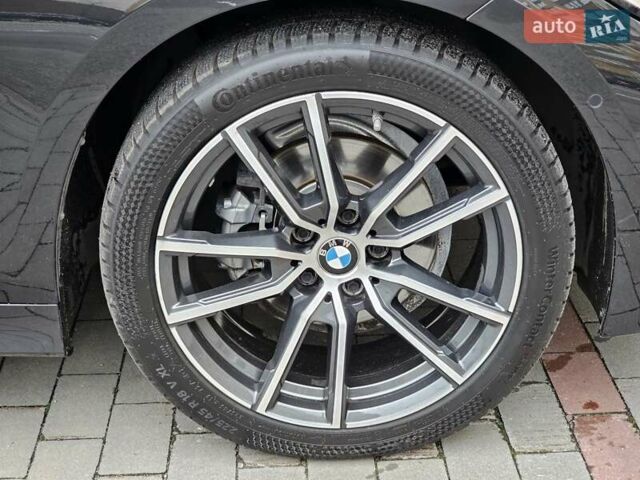 Черный БМВ 3 Серия, объемом двигателя 2 л и пробегом 34 тыс. км за 37999 $, фото 7 на Automoto.ua