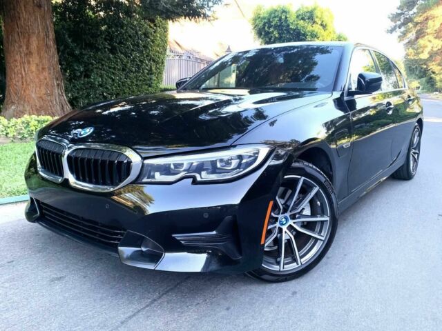 БМВ 3 Серія 2022 у Ужгороді на Automoto.ua Чорний БМВ 3 Серія, об'ємом двигуна 2 л та пробігом 30 тис. км за 20300 $, фото 2 на Automoto.ua