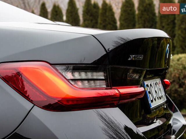 Черный БМВ 3 Серия, объемом двигателя 2 л и пробегом 6 тыс. км за 37800 $, фото 13 на Automoto.ua