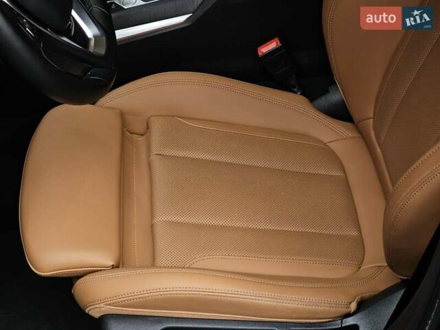 Черный БМВ 3 Серия, объемом двигателя 2 л и пробегом 34 тыс. км за 37999 $, фото 32 на Automoto.ua