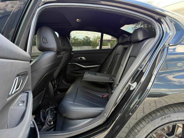 Чорний БМВ 3 Серія, об'ємом двигуна 2 л та пробігом 40 тис. км за 40000 $, фото 13 на Automoto.ua