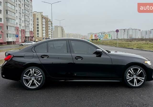 Чорний БМВ 3 Серія, об'ємом двигуна 2 л та пробігом 27 тис. км за 38999 $, фото 10 на Automoto.ua