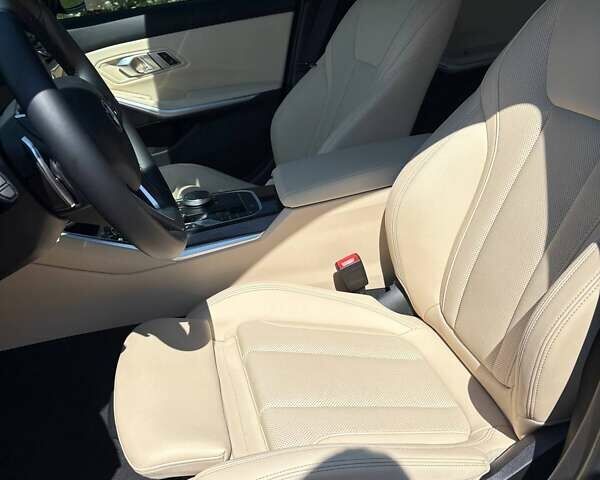 Черный БМВ 3 Серия, объемом двигателя 2 л и пробегом 15 тыс. км за 42800 $, фото 15 на Automoto.ua