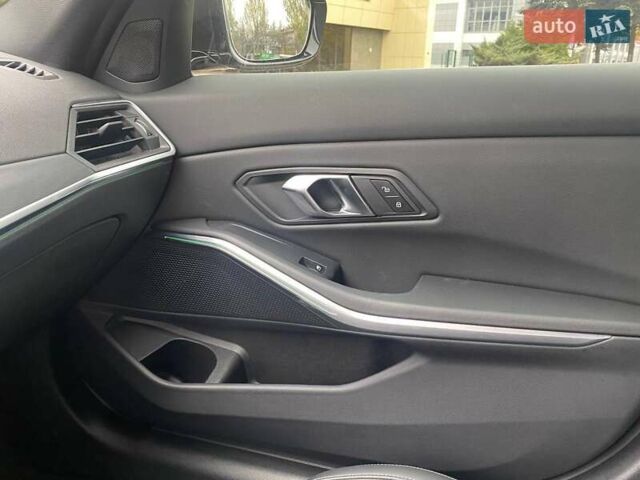 Черный БМВ 3 Серия, объемом двигателя 2 л и пробегом 36 тыс. км за 44500 $, фото 54 на Automoto.ua