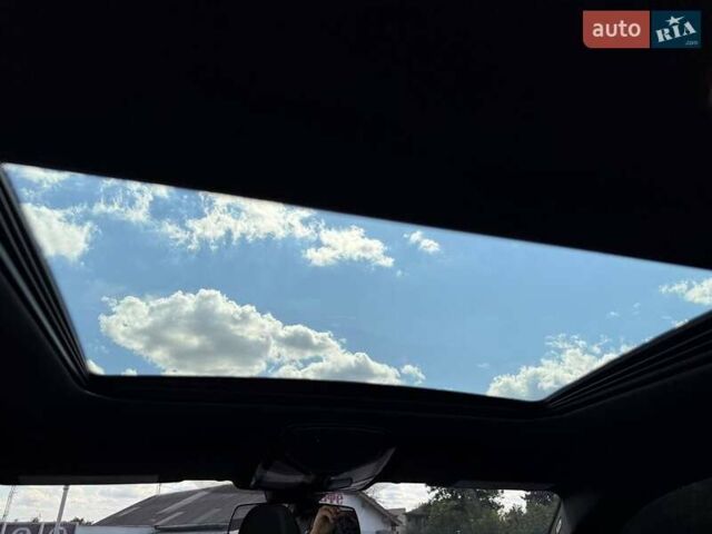 Чорний БМВ 3 Серія, об'ємом двигуна 2 л та пробігом 40 тис. км за 41500 $, фото 30 на Automoto.ua