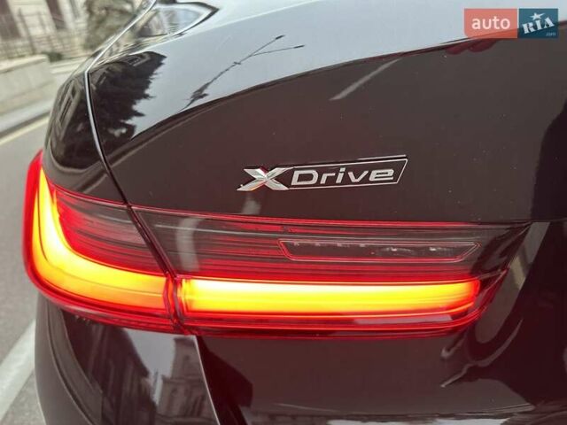 Черный БМВ 3 Серия, объемом двигателя 2 л и пробегом 7 тыс. км за 52500 $, фото 22 на Automoto.ua