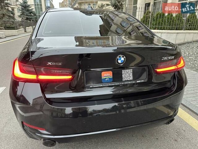 Черный БМВ 3 Серия, объемом двигателя 2 л и пробегом 7 тыс. км за 52500 $, фото 9 на Automoto.ua