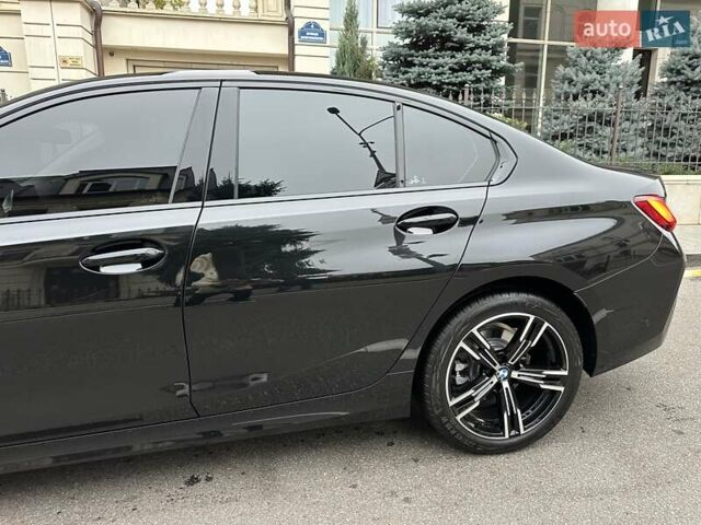 Черный БМВ 3 Серия, объемом двигателя 2 л и пробегом 7 тыс. км за 52500 $, фото 18 на Automoto.ua