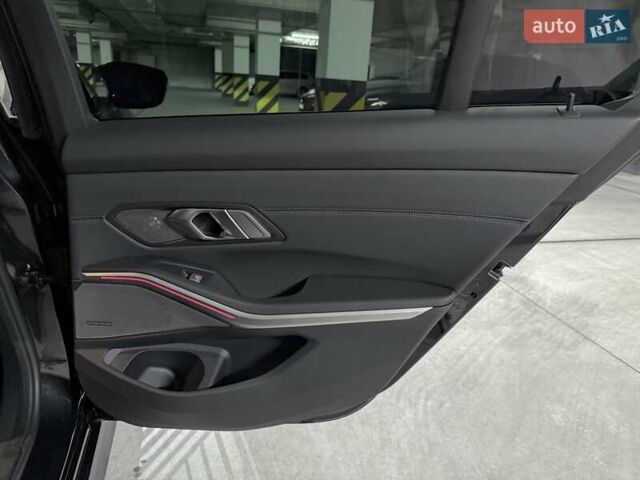 Черный БМВ 3 Серия, объемом двигателя 3 л и пробегом 9 тыс. км за 66500 $, фото 31 на Automoto.ua