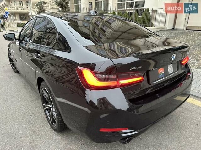 Черный БМВ 3 Серия, объемом двигателя 2 л и пробегом 7 тыс. км за 52500 $, фото 8 на Automoto.ua
