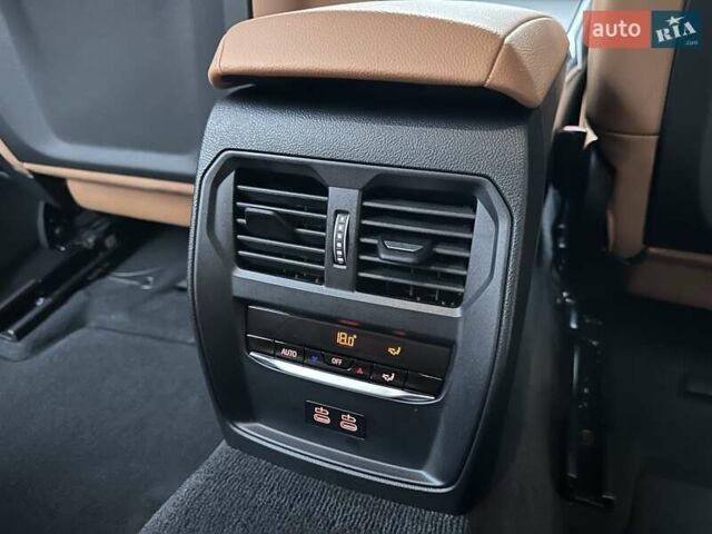 Черный БМВ 3 Серия, объемом двигателя 2 л и пробегом 7 тыс. км за 52500 $, фото 55 на Automoto.ua