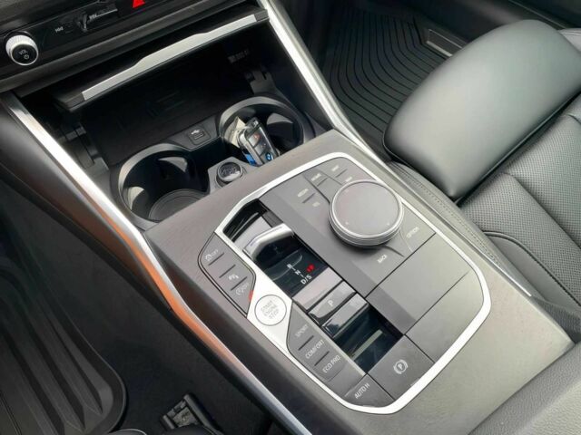 Черный БМВ 3 Серия, объемом двигателя 2 л и пробегом 24 тыс. км за 22500 $, фото 10 на Automoto.ua