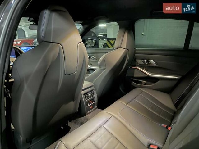 Черный БМВ 3 Серия, объемом двигателя 3 л и пробегом 9 тыс. км за 66500 $, фото 29 на Automoto.ua