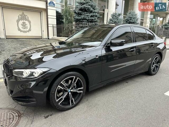 Черный БМВ 3 Серия, объемом двигателя 2 л и пробегом 7 тыс. км за 52500 $, фото 5 на Automoto.ua