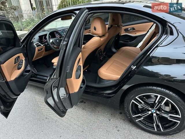 Черный БМВ 3 Серия, объемом двигателя 2 л и пробегом 7 тыс. км за 52500 $, фото 27 на Automoto.ua