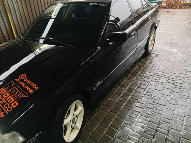 Черный БМВ 3 Серия, объемом двигателя 2.5 л и пробегом 400 тыс. км за 3906 $, фото 3 на Automoto.ua