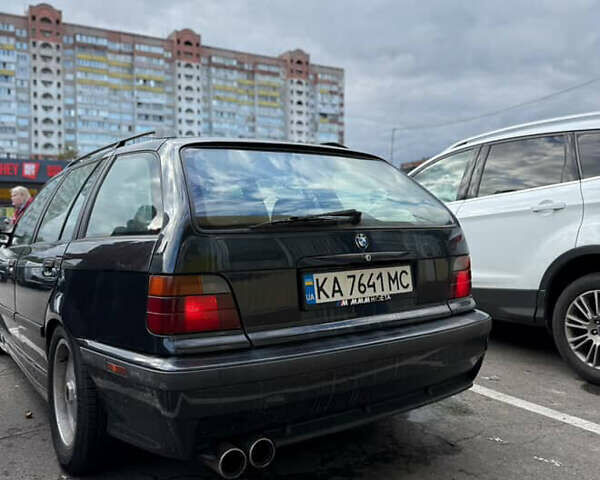 Чорний БМВ 3 Серія, об'ємом двигуна 2.8 л та пробігом 414 тис. км за 4750 $, фото 2 на Automoto.ua