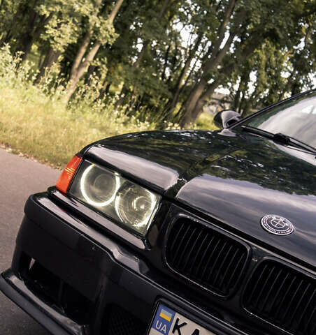 Чорний БМВ 3 Серія, об'ємом двигуна 2.8 л та пробігом 414 тис. км за 4750 $, фото 5 на Automoto.ua