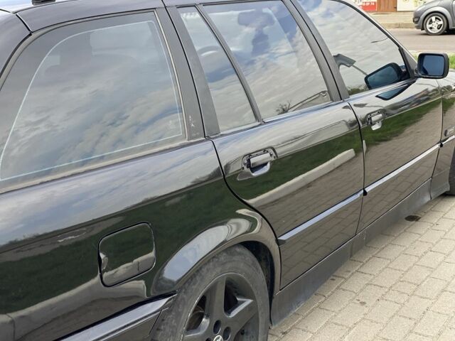 Чорний БМВ 3 Серія, об'ємом двигуна 2 л та пробігом 370 тис. км за 2500 $, фото 8 на Automoto.ua