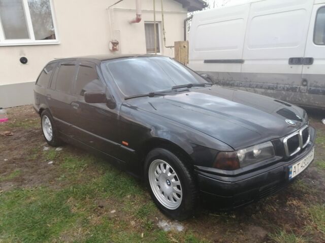 Чорний БМВ 3 Серія, об'ємом двигуна 1.6 л та пробігом 344 тис. км за 1900 $, фото 2 на Automoto.ua