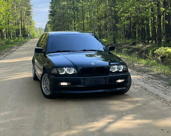 Черный БМВ 3 Серия, объемом двигателя 1.9 л и пробегом 272 тыс. км за 3400 $, фото 1 на Automoto.ua