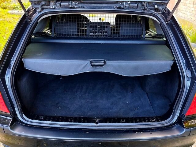 Чорний БМВ 3 Серія, об'ємом двигуна 2 л та пробігом 300 тис. км за 3600 $, фото 7 на Automoto.ua