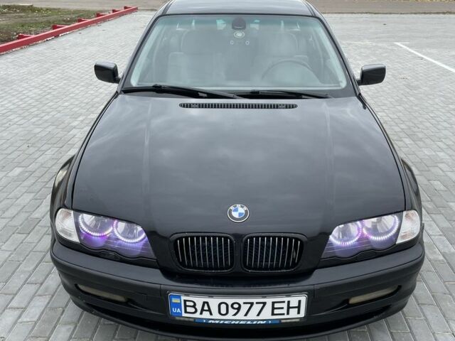 Черный БМВ 3 Серия, объемом двигателя 2.9 л и пробегом 3 тыс. км за 4319 $, фото 5 на Automoto.ua