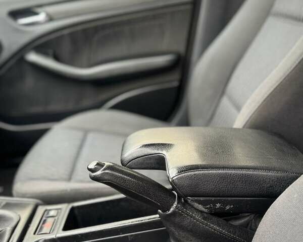 Чорний БМВ 3 Серія, об'ємом двигуна 1.95 л та пробігом 373 тис. км за 4250 $, фото 17 на Automoto.ua