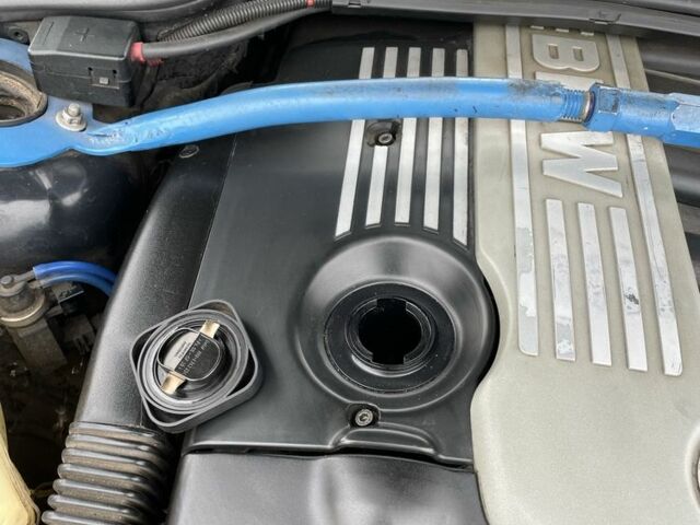 Черный БМВ 3 Серия, объемом двигателя 2.9 л и пробегом 3 тыс. км за 4319 $, фото 16 на Automoto.ua