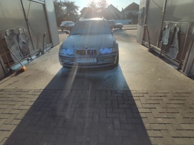 Черный БМВ 3 Серия, объемом двигателя 0 л и пробегом 400 тыс. км за 2800 $, фото 3 на Automoto.ua