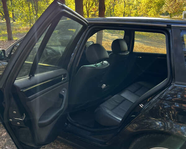 Черный БМВ 3 Серия, объемом двигателя 1.9 л и пробегом 330 тыс. км за 3250 $, фото 9 на Automoto.ua