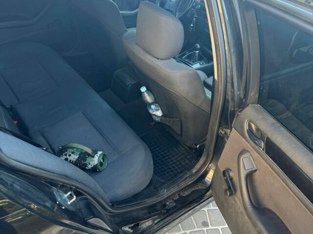 Черный БМВ 3 Серия, объемом двигателя 2 л и пробегом 308 тыс. км за 5800 $, фото 3 на Automoto.ua