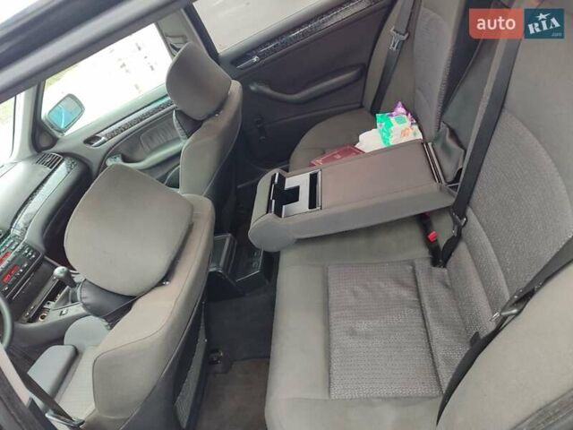 Черный БМВ 3 Серия, объемом двигателя 2.2 л и пробегом 312 тыс. км за 4500 $, фото 7 на Automoto.ua