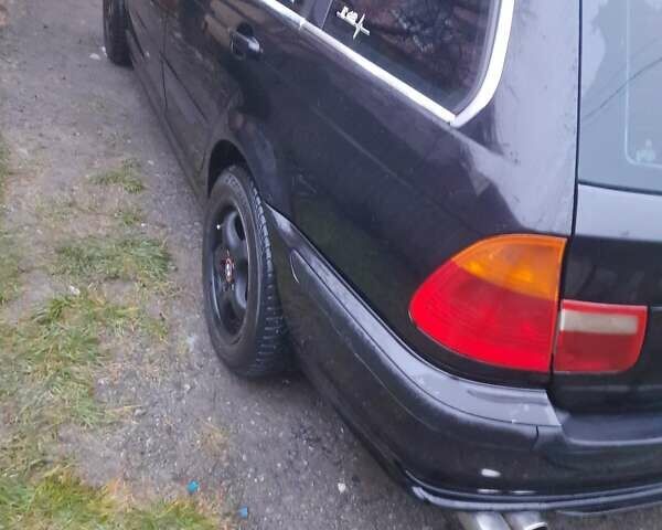 Черный БМВ 3 Серия, объемом двигателя 2.2 л и пробегом 444 тыс. км за 4500 $, фото 10 на Automoto.ua