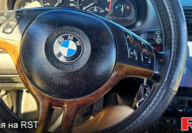 Черный БМВ 3 Серия, объемом двигателя 2 л и пробегом 304 тыс. км за 4900 $, фото 3 на Automoto.ua