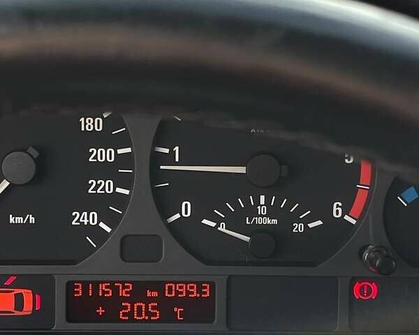 Черный БМВ 3 Серия, объемом двигателя 2 л и пробегом 312 тыс. км за 6200 $, фото 10 на Automoto.ua