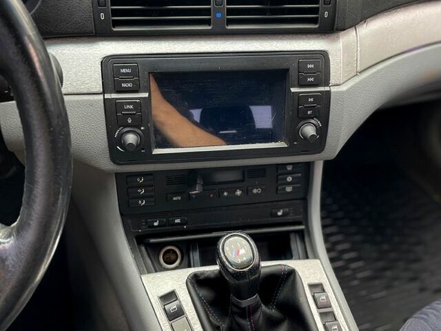 Черный БМВ 3 Серия, объемом двигателя 2 л и пробегом 300 тыс. км за 4200 $, фото 4 на Automoto.ua