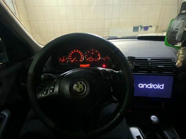 Черный БМВ 3 Серия, объемом двигателя 2 л и пробегом 0 тыс. км за 5100 $, фото 6 на Automoto.ua