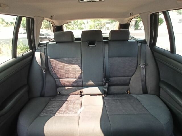 Черный БМВ 3 Серия, объемом двигателя 2 л и пробегом 297 тыс. км за 5300 $, фото 10 на Automoto.ua