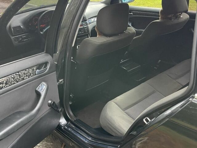 Чорний БМВ 3 Серія, об'ємом двигуна 2.2 л та пробігом 317 тис. км за 3350 $, фото 4 на Automoto.ua